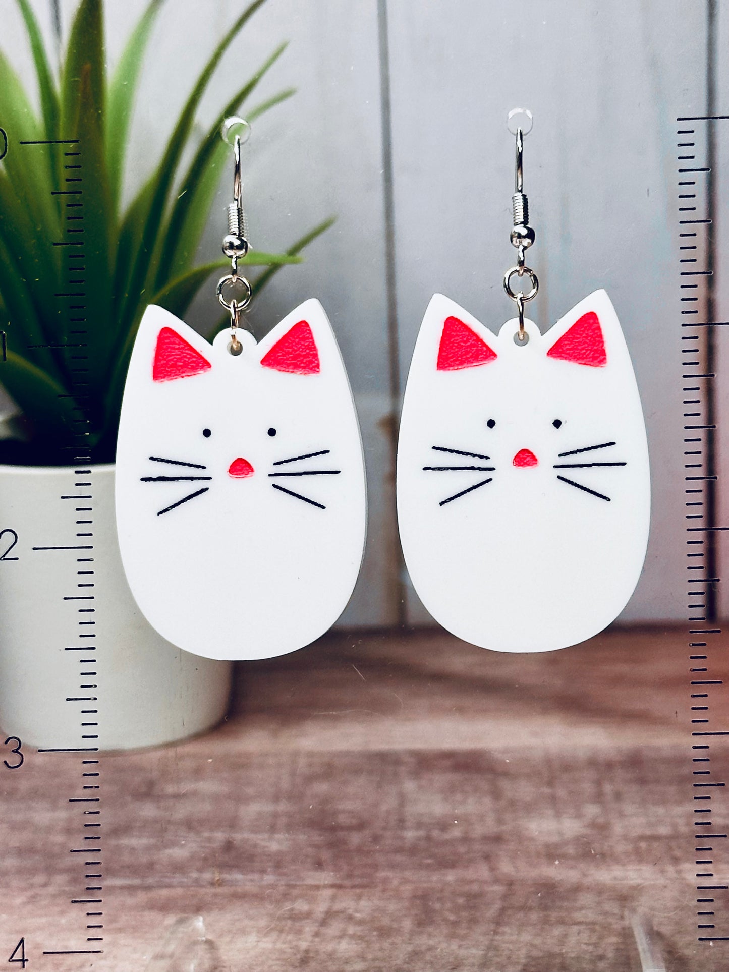 Happy Cat Dangle Earrings