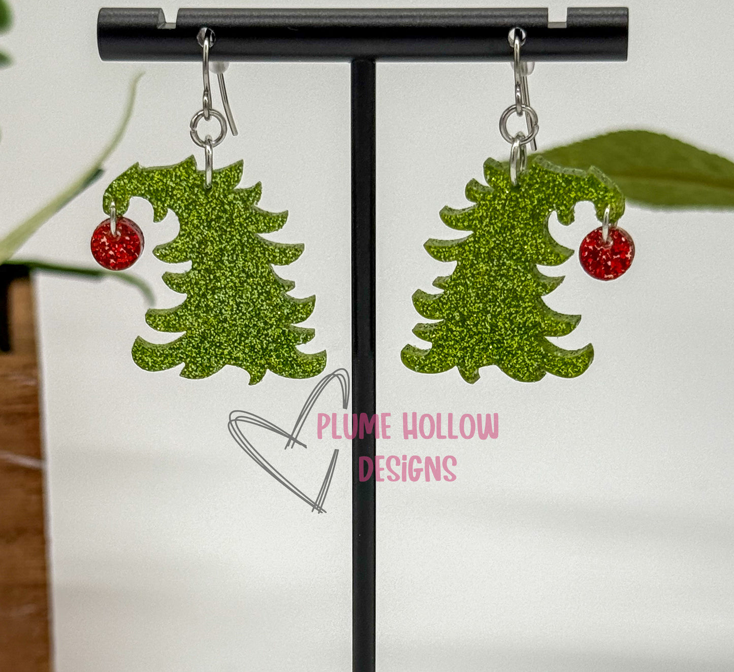 Small Grouchy Christmas Tree Earrings