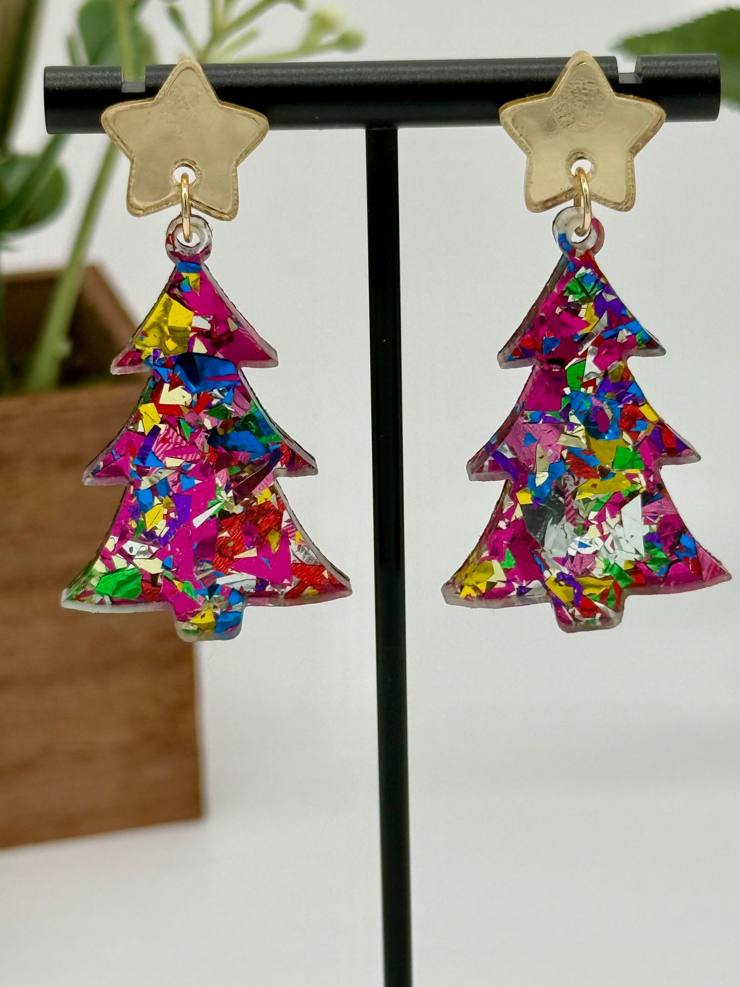 Sweetheart Confetti Christmas Tree Earrings